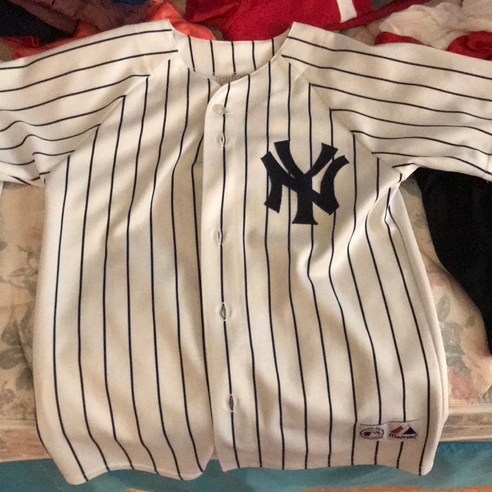 Youth Yankees jersey